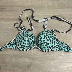 Victoria Secret push up swimsuit top